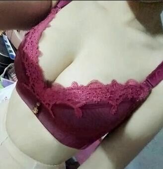 抽脂隆胸一個月 果自然