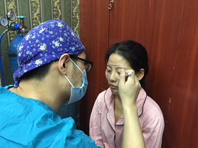 自體脂肪填充全臉，前后對比一下果棒棒噠!