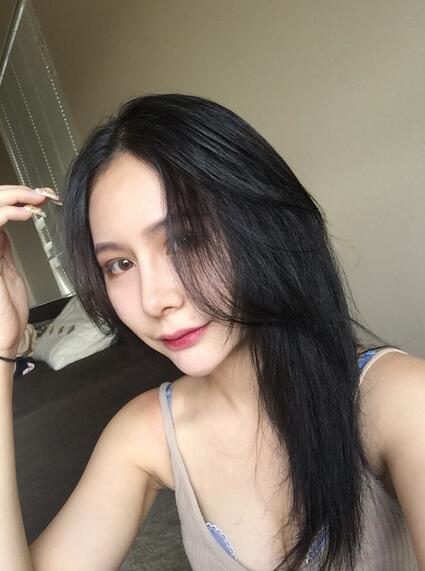 成都天使之翼做隆鼻整形改變了我的塌鼻子 果真的很不錯