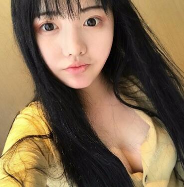 抽脂隆胸一個月 果自然