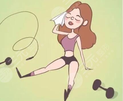 手臂吸脂恢復(fù)過程圖術(shù)前