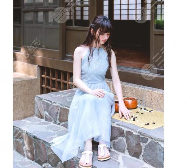 94年的棋壇美女黑嘉嘉是中國(guó)棋手嗎？