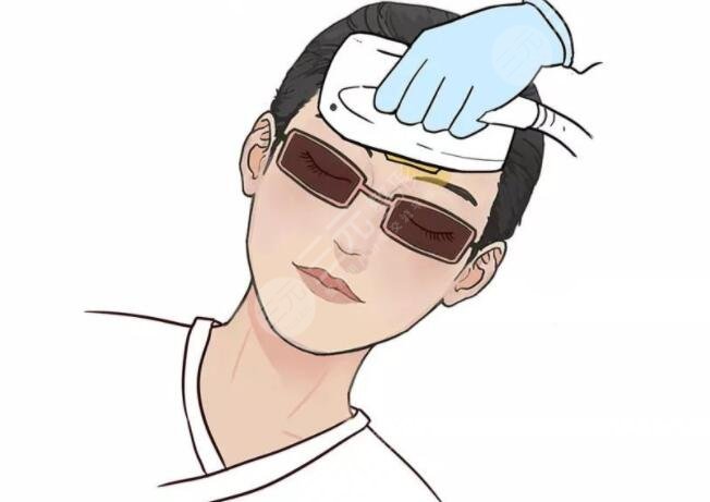 鐳射激光嫩膚后會(huì)反黑怎么辦?