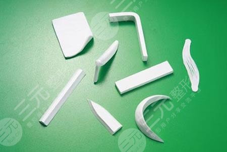 硅膠隆鼻好不好？