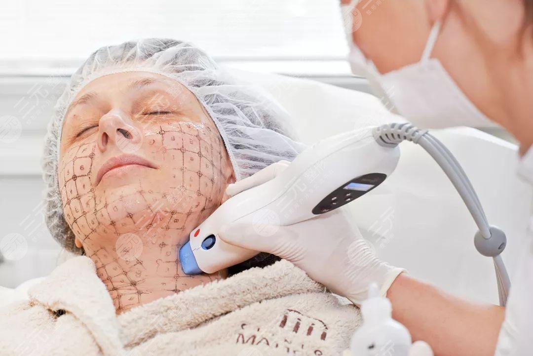 50歲面部下垂怎樣能恢復(fù)？