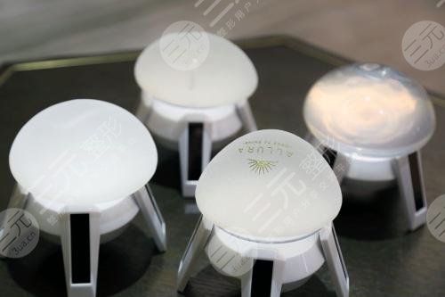 深圳隆胸的費(fèi)用是多少？38000元起，價(jià)格與正規(guī)醫(yī)院匯總！